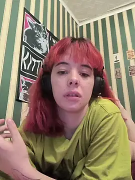 Snapshot of amberrrdolll_ chatting on April 23, 5:59 pm amberrrdolll online show from April 23, 5:59 pm
