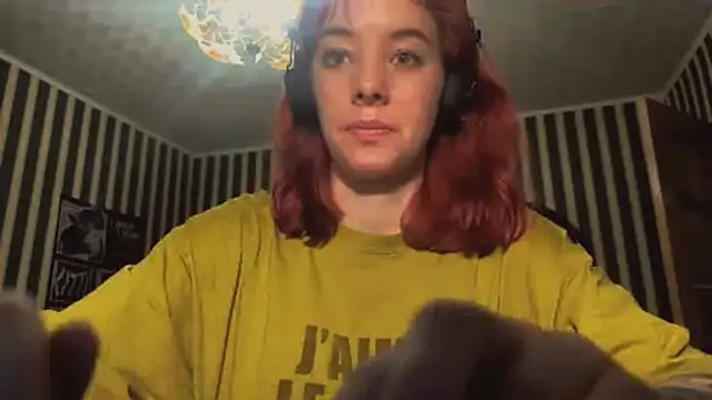 Snapshot of amberrrdolll_ chatting on May 3, 12:49 am amberrrdolll online show from May 3, 12:49 am