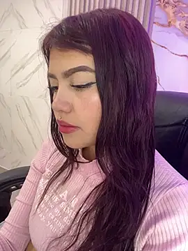 kira ec online show from May 29, 7:23 pm