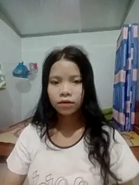Snapshot of lelenana chatting on May 10, 11:10 pm lelenana online show from May 10, 11:10 pm