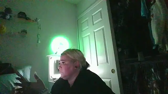 ajsin7 online show from April 18, 2:48 am