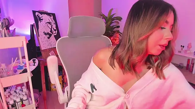Snapshot of LilitMalkova chatting on May 11, 11:24 pm LilitMalkova online show from May 11, 11:24 pm