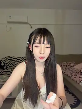 Snapshot of nide-baby chatting on May 11, 3:07 pm nide-baby online show from May 11, 3:07 pm