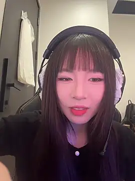Snapshot of nide-baby chatting on May 16, 2:49 pm nide-baby online show from May 16, 2:49 pm