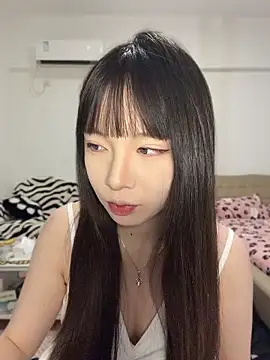 Snapshot of nide-baby chatting on May 24, 1:21 am nide-baby online show from May 24, 1:21 am