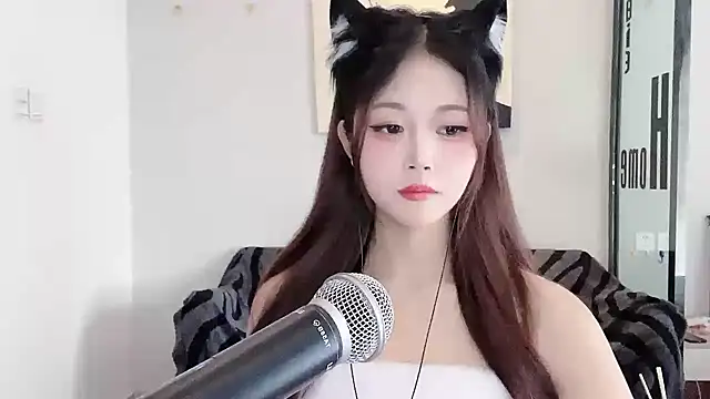 KiKi-011 online show from May 26, 7:15 am