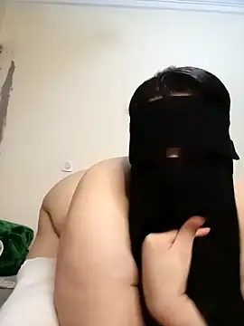 Snapshot of Meryem_sexyy chatting on April 19, 1:32 pm Meryem sexyy online show from April 19, 1:32 pm