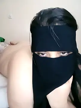 Snapshot of Meryem_sexyy chatting on April 21, 12:11 pm Meryem sexyy online show from April 21, 12:11 pm