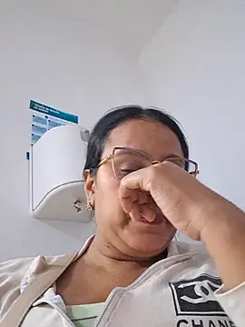 Samanta-42 online show from May 18, 3:24 am