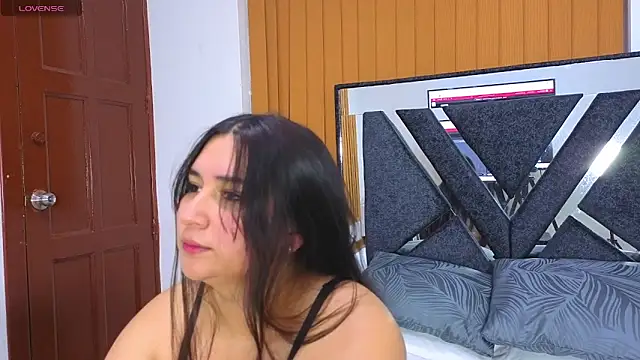 Snapshot of sofiagregorie chatting on May 15, 11:50 am sofiagregorie online show from May 15, 11:50 am