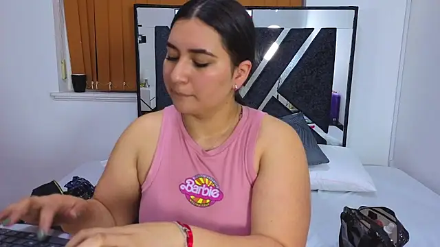 Snapshot of sofiagregorie chatting on May 27, 11:51 am sofiagregorie online show from May 27, 11:51 am