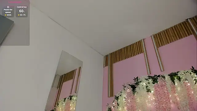 thiccylexxy  online show from May 20, 12:33 pm