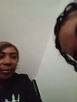 MadameEbony online show from May 30, 12:46 pm