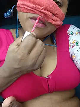 Snapshot of Hotty-Kobita-Vabi chatting on June 17, 5:47 pm Hotty-Kobita-Vabi online show from June 17, 5:47 pm