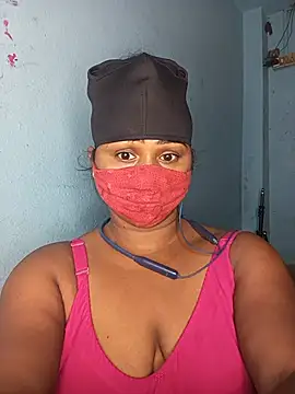 Snapshot of Hotty-Kobita-Vabi chatting on June 22, 5:26 am Hotty-Kobita-Vabi online show from June 22, 5:26 am