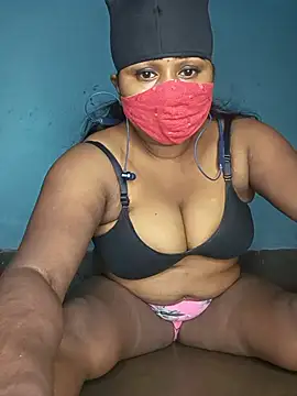 Snapshot of Hotty-Kobita-Vabi chatting on June 25, 5:17 pm Hotty-Kobita-Vabi online show from June 25, 5:17 pm
