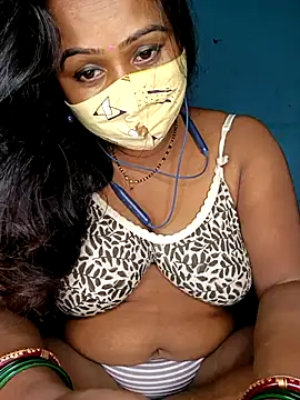 Snapshot of Hotty-Kobita-Vabi chatting on July 20, 5:59 pm Hotty-Kobita-Vabi online show from July 20, 5:59 pm