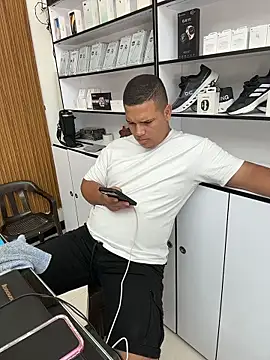 Patricio 02 online show from May 22, 3:50 pm