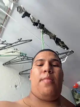 Patricio 02 online show from May 24, 4:34 pm