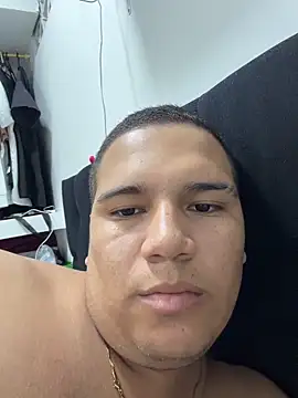 Patricio 02 online show from May 26, 2:07 am