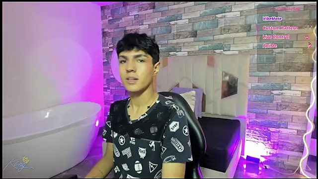 Damian tay online show from May 14, 11:50 am