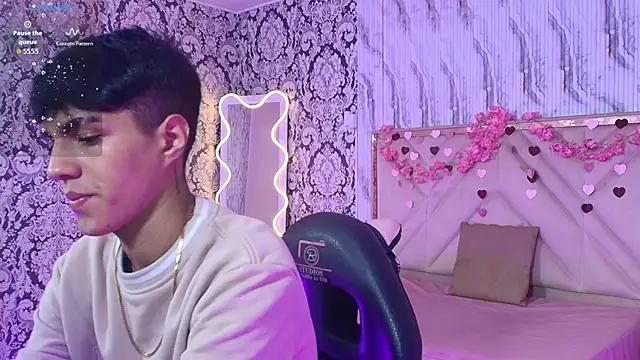 Damian tay online show from May 30, 7:22 pm
