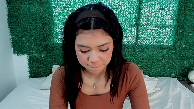 Snapshot of Nathy_Pelaez chatting on June 20, 3:04 pm Nathy Pelaez online show from June 20, 3:04 pm