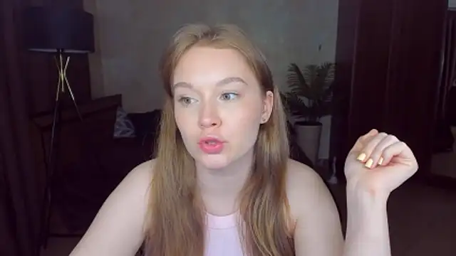 ValeriSunny online show from May 26, 2:57 pm