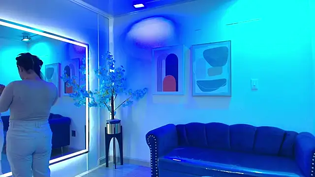 Anya Volke online show from May 23, 7:29 pm