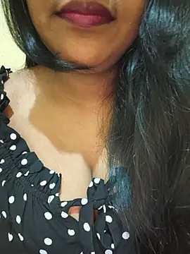 Snapshot of Newragini chatting on June 3, 6:57 pm Newragini online show from June 3, 6:57 pm