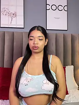 LilyFoox online show from May 13, 12:46 pm