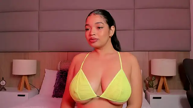 LilyFoox online show from May 21, 12:45 pm