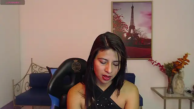 Lady isabella  online show from May 15, 1:18 pm
