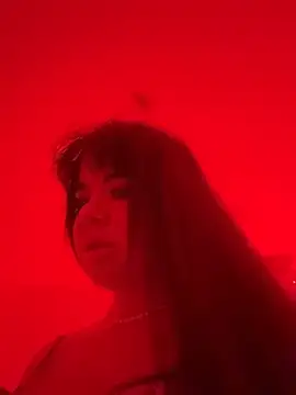 Snapshot of liina_gu chatting on May 19, 2:51 am liina gu online show from May 19, 2:51 am