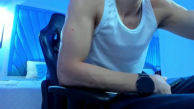 OliverThompsonJS online show from June 27, 6:07 am