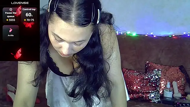 Snapshot of Margaret_Sweet_ chatting on May 19, 2:40 am Margaret Sweet online show from May 19, 2:40 am
