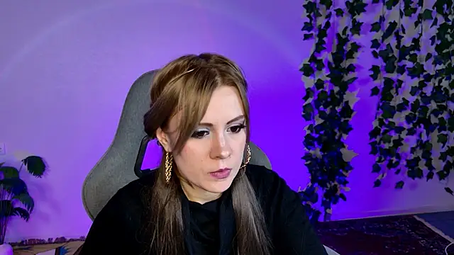 Kumiho 7777 online show from April 24, 7:33 am