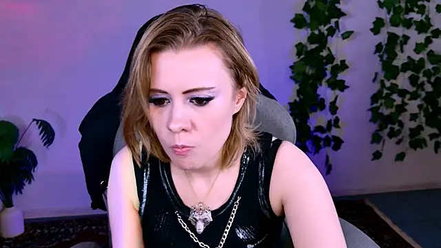 Kumiho 7777 online show from May 16, 10:36 am