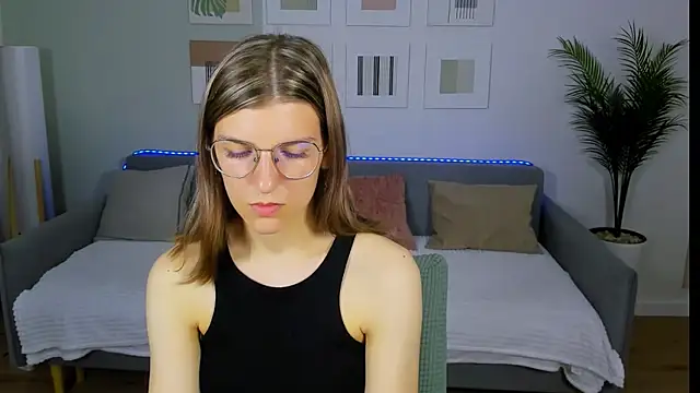 AnnaThorne online show from May 21, 4:19 am