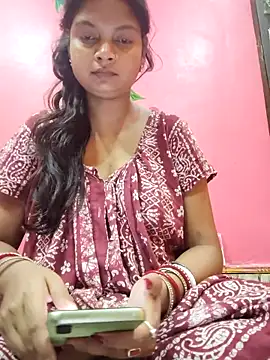 Simupaul001 online show from May 3, 10:38 pm