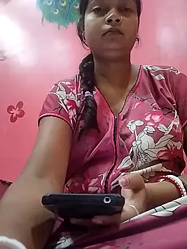 Simupaul001 online show from May 25, 8:59 pm