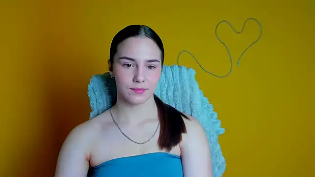Snapshot of Kyara_ra chatting on May 22, 5:36 am Kyara ra online show from May 22, 5:36 am