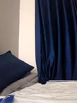 Lustyydickk online show from May 6, 9:53 pm