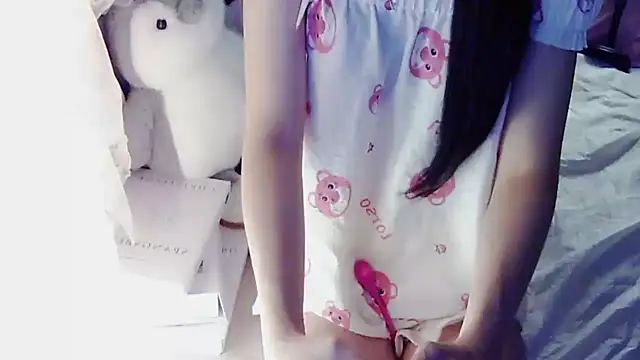 Snapshot of SexyBona chatting on May 13, 8:55 am SexyBona online show from May 13, 8:55 am