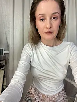 Snapshot of RosaBlossome chatting on May 9, 6:46 pm RosaBlossome online show from May 9, 6:46 pm