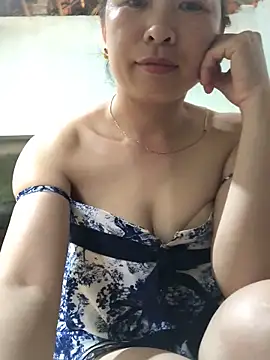 -Hanna  online show from May 27, 1:35 am