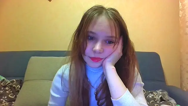 Princess Mira online show from May 5, 4:59 pm