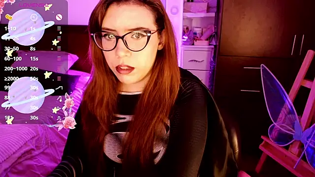 Snapshot of AliceMtz chatting on May 23, 10:36 pm AliceMtz online show from May 23, 10:36 pm