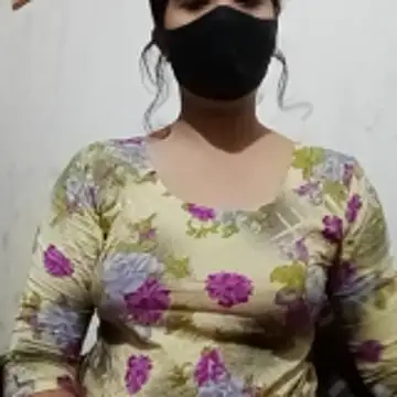 Snapshot of Roshni_77 chatting on May 23, 8:35 pm Roshni 77 online show from May 23, 8:35 pm