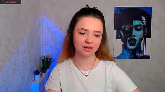 Snapshot of NicoleAura chatting on May 14, 7:48 am NicoleAura online show from May 14, 7:48 am